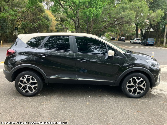 Renault CAPTUR INTENSE 2.0 AUTOMTICO 2017/2018